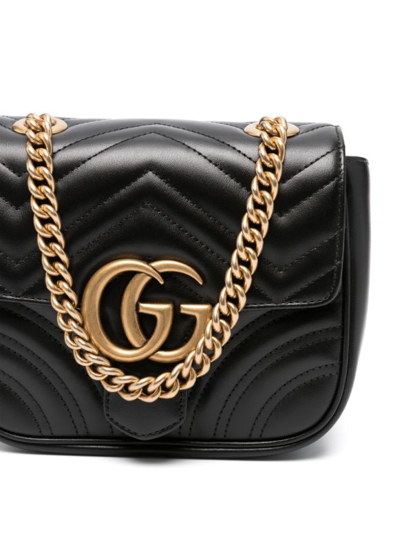 Gucci
mini GG Marmont shoulder bag