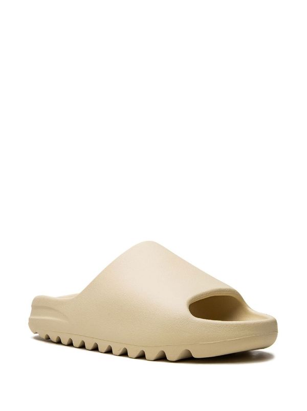 adidas Yeezy YEEZY "Bone (2022 Restock)" slides