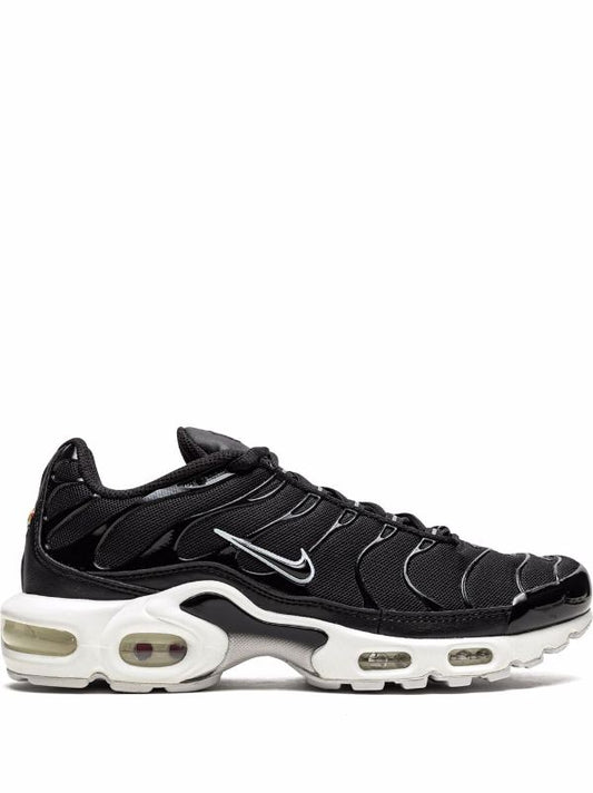 Nike Air Max Plus "Black/White" sneakers