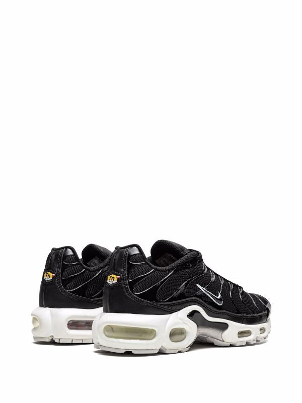 Nike Air Max Plus "Black/White" sneakers