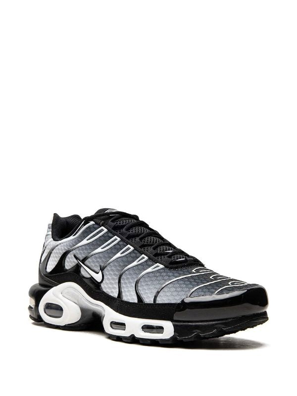 Air Max Plus "Black/Silver" sneakers